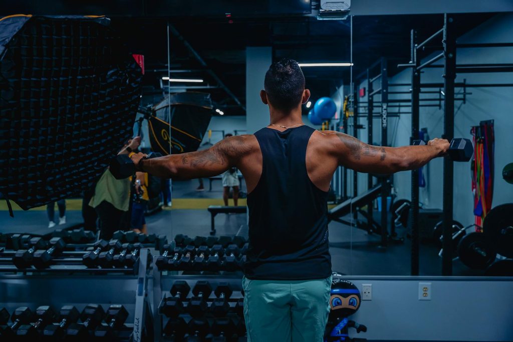 12 Best Shoulder Exercises at Home for Strong Shoulders