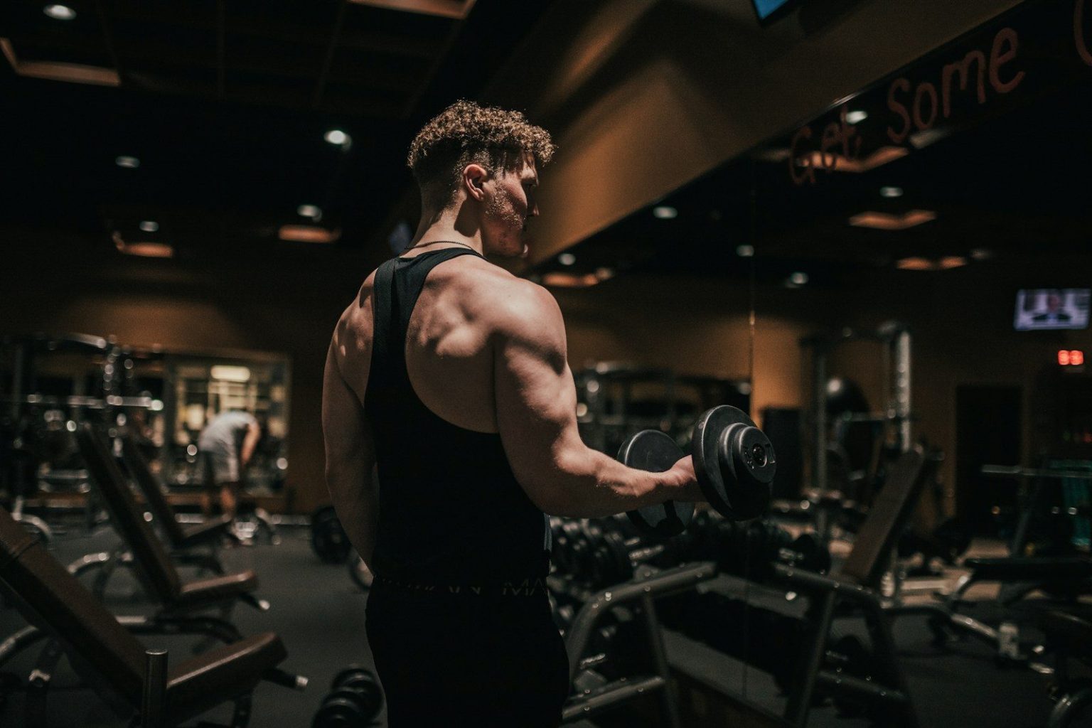 15 Best Dumbbell Exercises for a Full-Body Workout